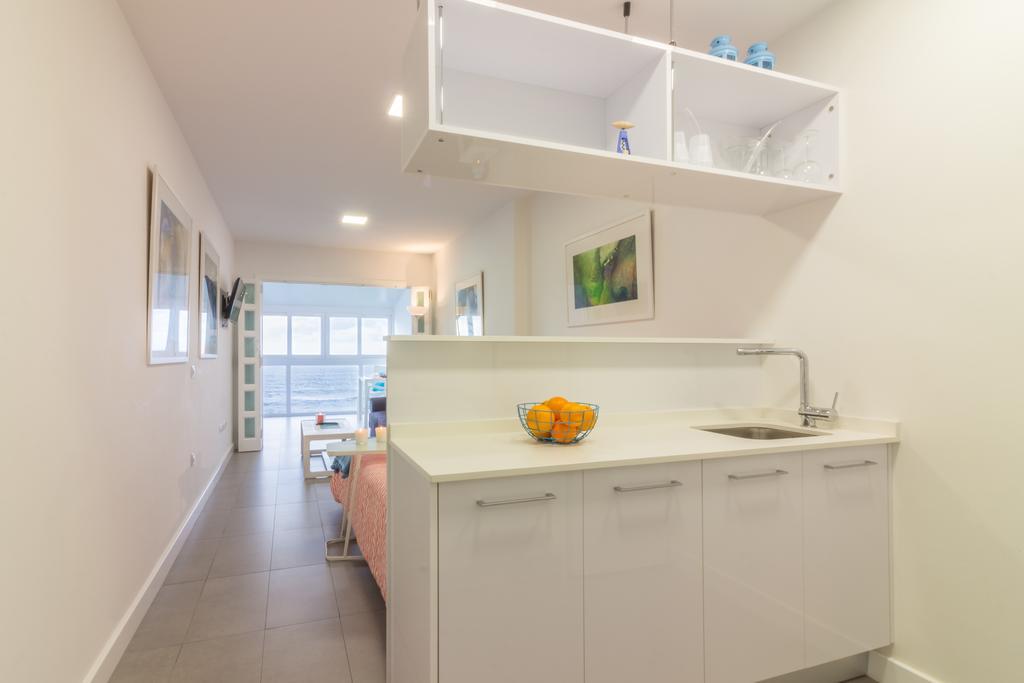 Living Las Canteras Homes - Beachfront Love Story ラスパルマス・デ・グランカナリア エクステリア 写真